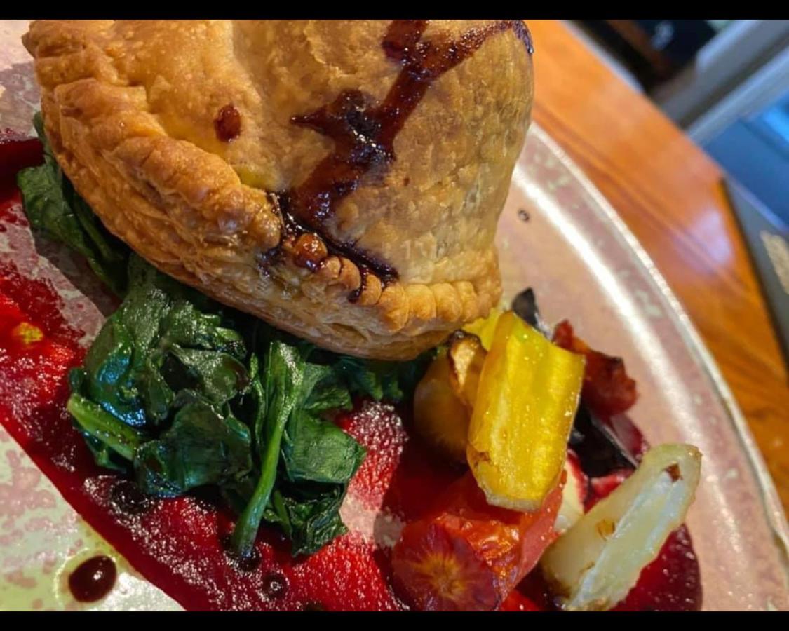 The Rose & Crown Farmhouse Kitchen Nympsfield Εξωτερικό φωτογραφία